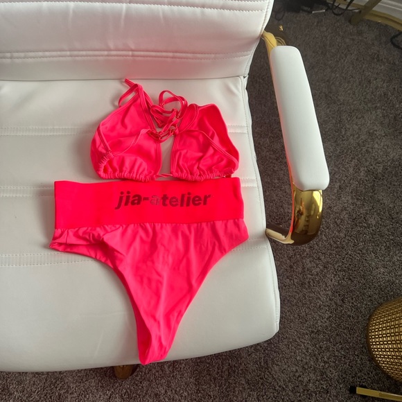Swim suit customs Jia-Atelier medium used once neon pink - Picture 3 of 6